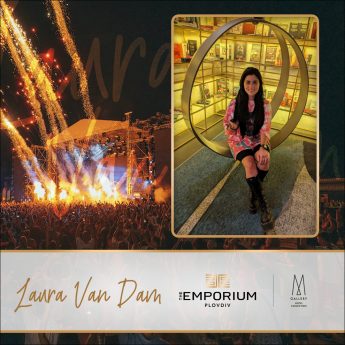 LauraVanDam1080x1080